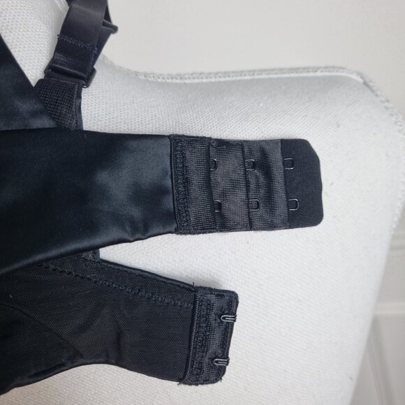 Calvin Klein Padded Lace Bra Size 34DD - Picture 11 of 11